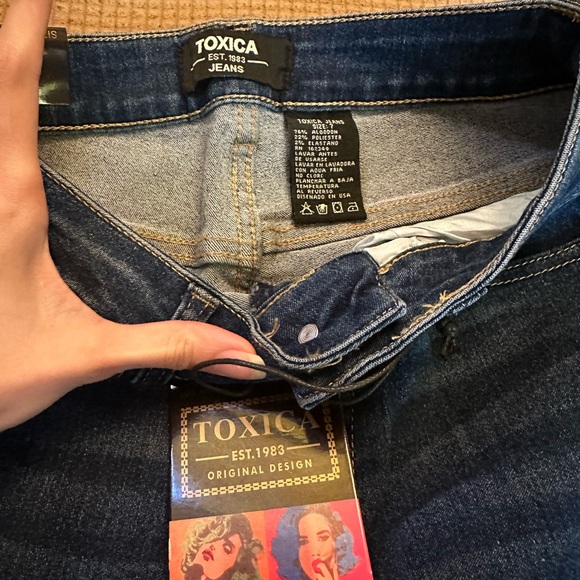 SOLD❣️Tóxica 1983 Jeans - Picture 3 of 4